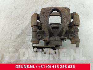 Renault Master Rear brake calliper, right O267765 photo 3
