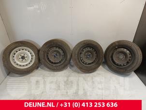 Gebruikte Velgen set Ford Transit Custom 2.0 EcoBlue 136 Prijs € 484,00 Inclusief btw aangeboden door van Deijne Onderdelen Uden B.V.