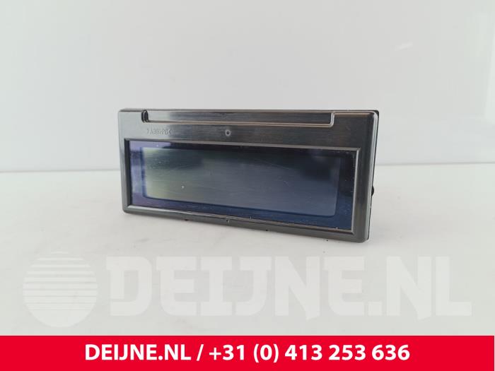 Gebruikte Display Climat Control Volvo C70 (MC) 2.4 D5 20V Autom. Prijs € 40,00 Margeregeling aangeboden door van Deijne Onderdelen Uden B.V.
