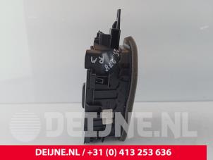 Ford Transit Custom Dashboard vent O267971 photo 2