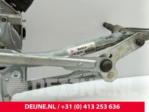 Citroen Berlingo Wiper motor + mechanism O268132 photo 2