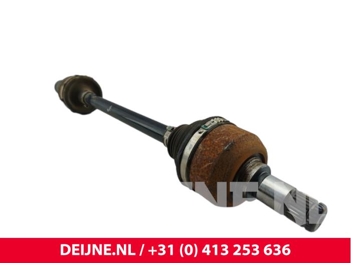Volvo C40 Antriebswelle links hinten O268156