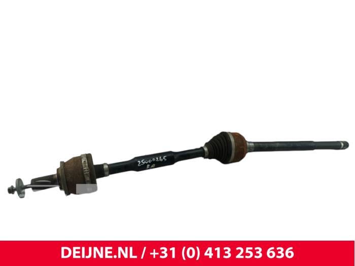 Volvo C40 Antriebswelle rechts hinten O268158