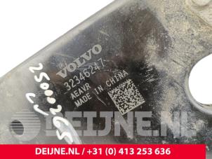 Volvo C40 Querlenker unten links vorne O268166 foto 3