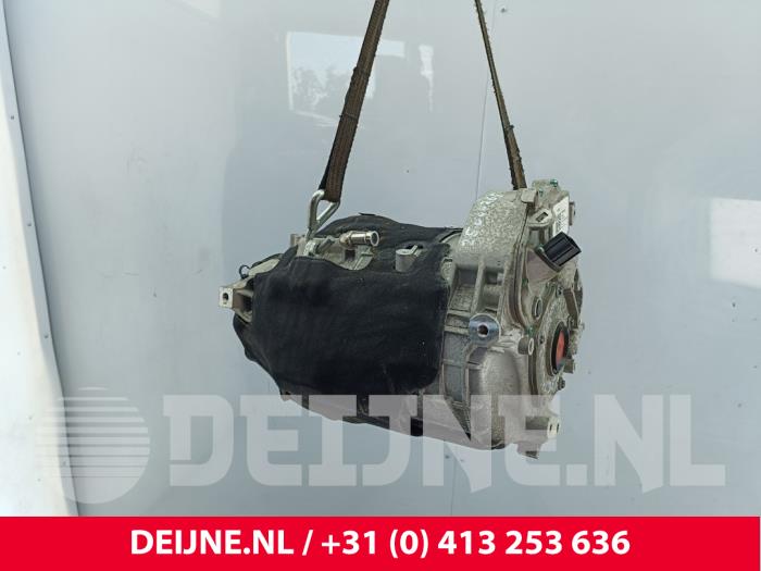 Volvo C40 Elektromotor Elektro-Auto O268168