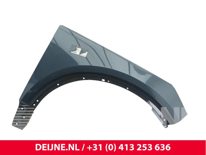 Volvo C40 Kotflügel rechts vorne O268191