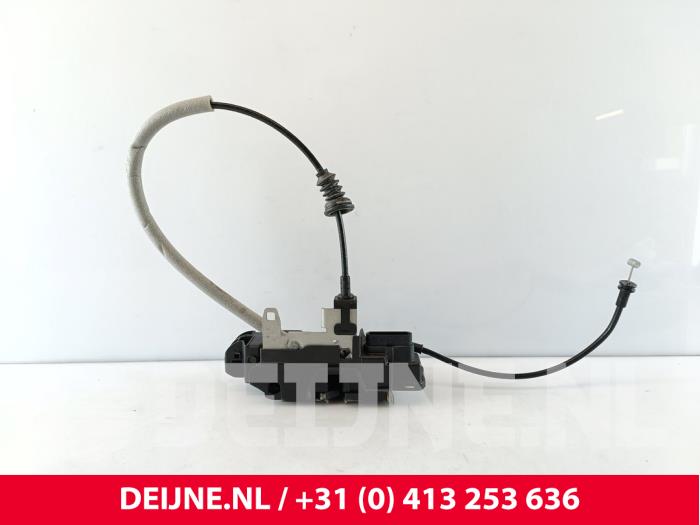 Volvo C40 Deurslot Mechaniek 4Deurs rechts-voor O268215