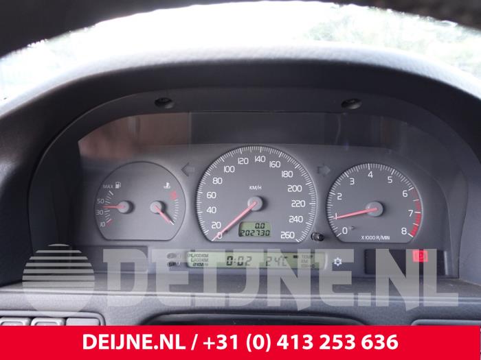 Volvo C70 Tacho - Kombiinstrument KM O268333