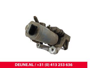 Volvo C70 Remklauw (Tang) links-achter O268343 foto 3