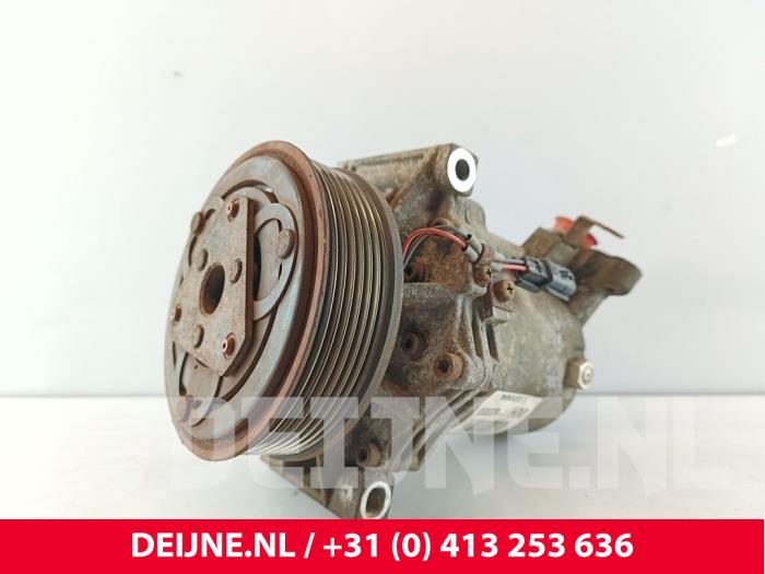 Gebruikte Aircopomp Dacia Dokker Express (8S) 1.2 TCE 16V Prijs € 211,75 Inclusief btw aangeboden door van Deijne Onderdelen Uden B.V.