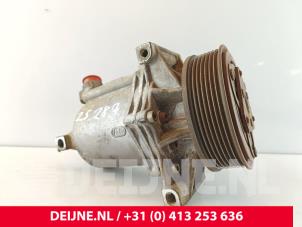 Dacia Dokker Air conditioning pump O268456 photo 2