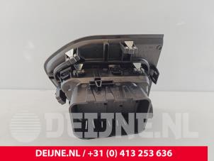 Renault Master Luftgitter Armaturenbrett O268613 foto 2