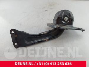 Volvo C40 Lower wishbone, rear right O268632 photo 3