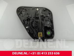 Volvo C40 Ruitmechaniek 4Deurs rechts-achter O268636 foto 2
