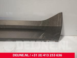 Volvo C40 Portierlijst O268652 foto 2