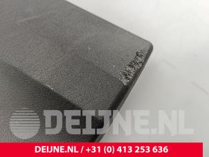 Volvo C40 Door strip O268653 photo 3