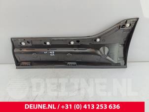Volvo C40 Door strip O268653 photo 2