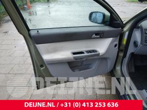 Volvo V50 Tür 4-türig links vorne O268789 foto 2