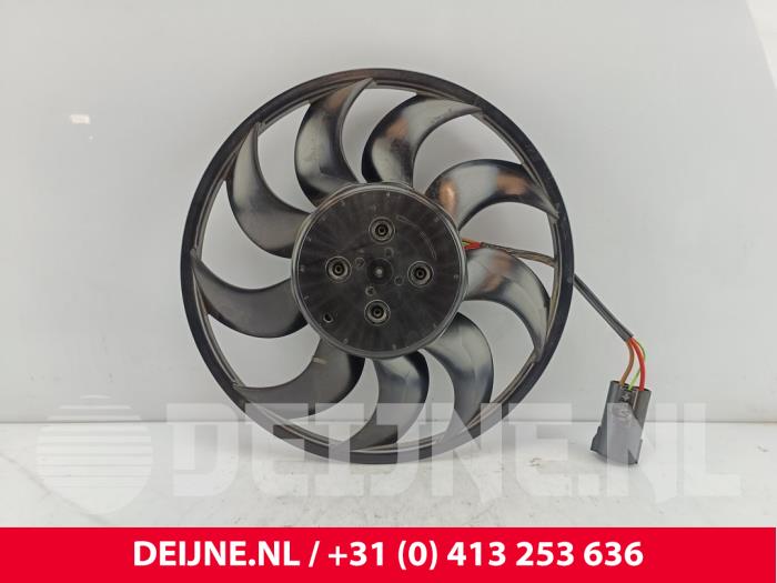 Volvo C40 Kühlgebläse Motor O268914