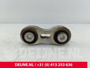 Gebruikte Reactiestang links-achter Tesla Model S 75D Prijs € 24,20 Inclusief btw aangeboden door van Deijne Onderdelen Uden B.V.