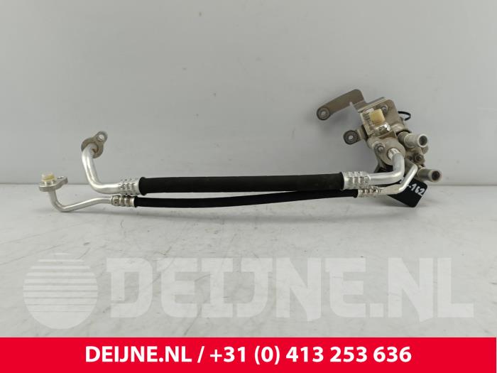 Gebruikte Warmtewisselaar Volvo C40 Recharge (XK) Recharge Twin 78 kWh Prijs € 381,15 Inclusief btw aangeboden door van Deijne Onderdelen Uden B.V.