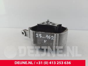 Volvo C40 Motorlager O269065 foto 2