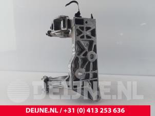 Lynk & Co 01 Support (miscellaneous) O269076 photo 2