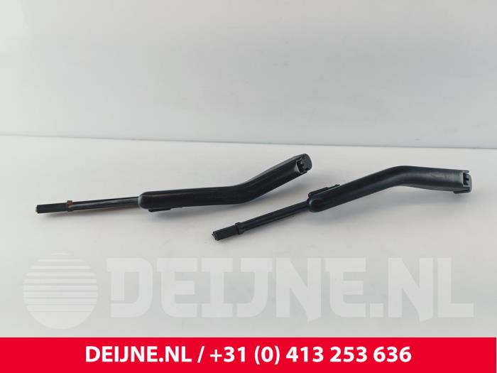 Volvo C70 Scheinwerferwischerarm-Set O269080