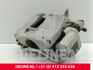 BYD Dolphin Remklauw (Tang) links-achter O269118 foto 2