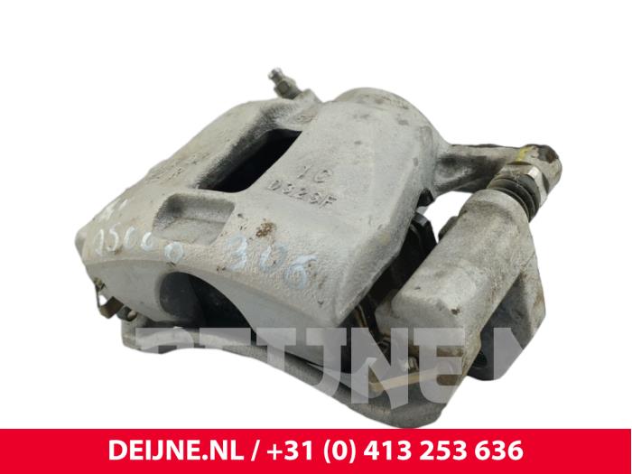 BYD Dolphin Remklauw (Tang) rechts-voor O269121