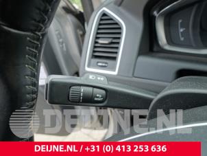 Volvo XC60 Steering column stalk O269272 photo 2