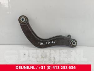 Gebruikte Draagarm boven rechts-achter Polestar Polestar 2 78kWh Long Range Dual Motor Prijs € 48,40 Inclusief btw aangeboden door van Deijne Onderdelen Uden B.V.