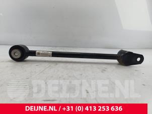 Gebruikte Reactiestang links-achter Tesla Model 3 Long Range AWD 75 kWh Prijs € 24,20 Inclusief btw aangeboden door van Deijne Onderdelen Uden B.V.