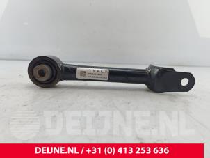 Gebruikte Reactiestang links-achter Tesla Model 3 Long Range AWD 75 kWh Prijs € 24,20 Inclusief btw aangeboden door van Deijne Onderdelen Uden B.V.