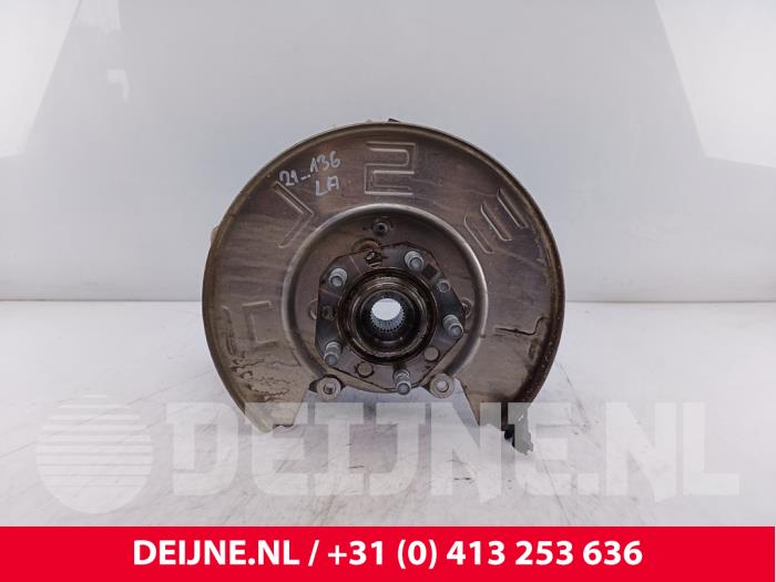 Tesla Model 3 Achsschenkel links hinten O269338