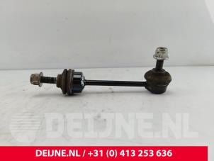 Tesla Model S Anti-roll bar guide O269344 photo 2