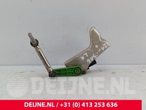 Tesla Model S Xenon height adjustment O269361 photo 3