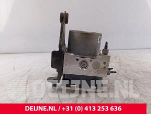 Volkswagen Caddy ABS pump O269370 photo 3