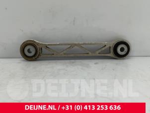 Tesla Model S Querlenker oben rechts hinten O269423 foto 3