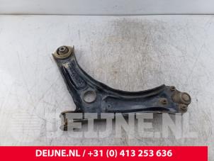 Volkswagen Caddy Front lower wishbone, right O269388 photo 3