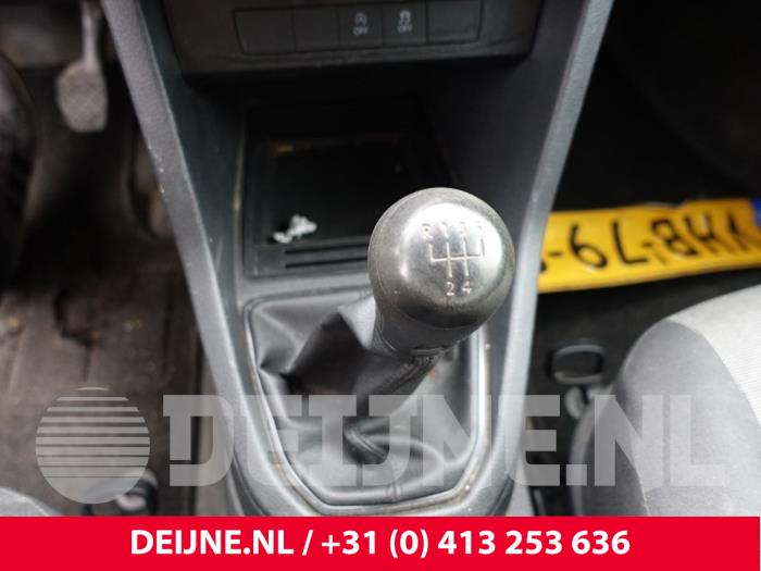 Volkswagen Caddy Schaltung O269420
