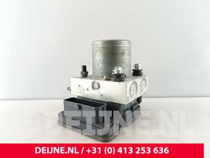 Gebruikte ABS Pomp Ford Transit Custom 2.0 TDCi 16V Eco Blue 130 Prijs € 108,90 Inclusief btw aangeboden door van Deijne Onderdelen Uden B.V.