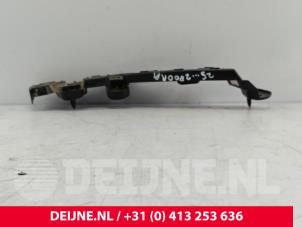 Ford Transit Custom Bumpersteun rechts-achter O269527 foto 3