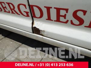 Volkswagen Caddy Door 2-door, right O269572 photo 3