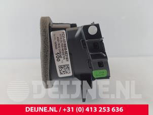 Ford Transit Custom Dashboard vent O269622 photo 3