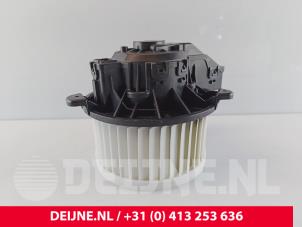 Ford Transit Custom Kachel Ventilatiemotor O269624 foto 2