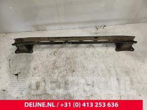 Gebruikte Bumperframe achter Ford Transit Custom 2.0 EcoBlue 136 Prijs € 121,00 Inclusief btw aangeboden door van Deijne Onderdelen Uden B.V.