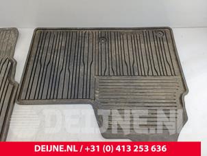 Ford Transit Custom Set of mats O269680 photo 3