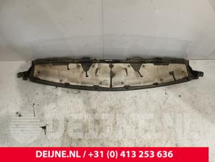 Gebruikte Paravan Toyota ProAce Verso 1.5 D-4D 120 Prijs € 302,50 Inclusief btw aangeboden door van Deijne Onderdelen Uden B.V.