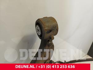 Toyota Pro-Ace Querlenker links hinten O269701 foto 3